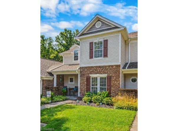 5780 Fox Ridge Lane, Winston-Salem, NC 27104