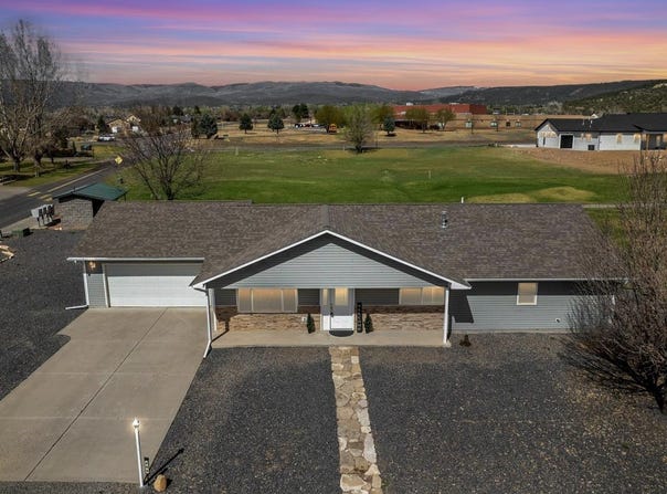 404 SE Birdie Circle, Cedaredge, CO 81413