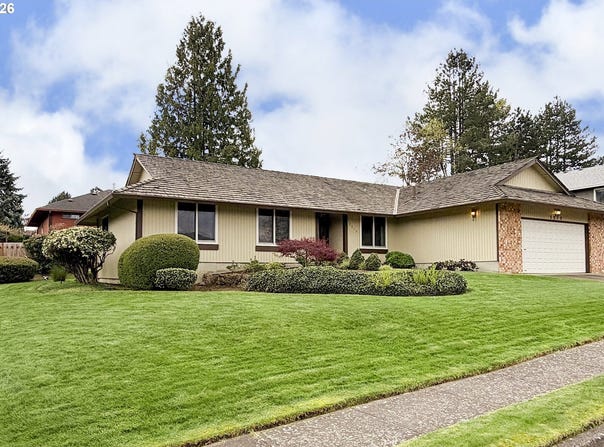 3312 SW 26TH St, Gresham, OR 97080