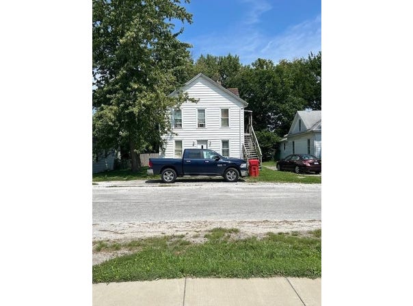 241 E Myrtle, Virginia, IL 62691