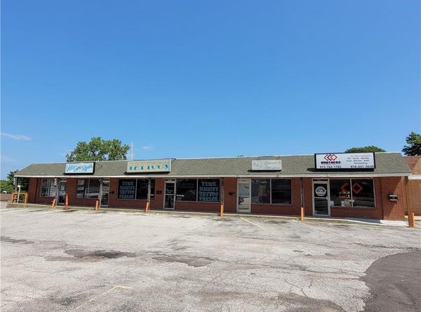 3501 S Sterling Avenue, Independence, MO 64052