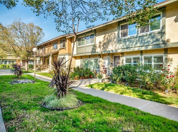 6641 Wilbur Avenue, Reseda, CA 91335