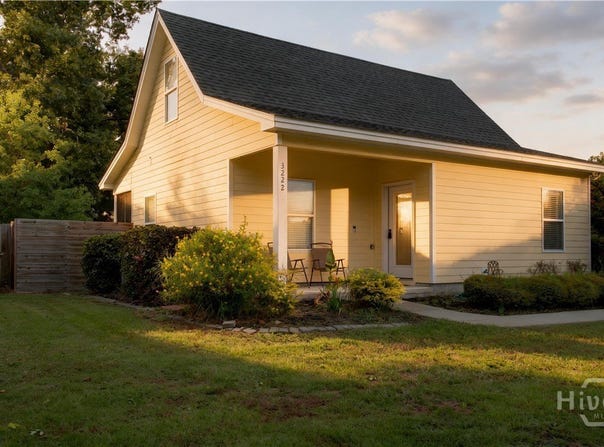3222 Oakwood Drive, Savannah, GA 31404