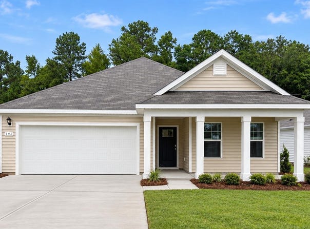 190 Ashworth Dr., Tabor City, NC 28463