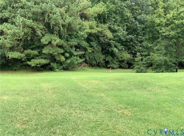 Kennon Pointe Drive, Colonial Heights, VA 23834