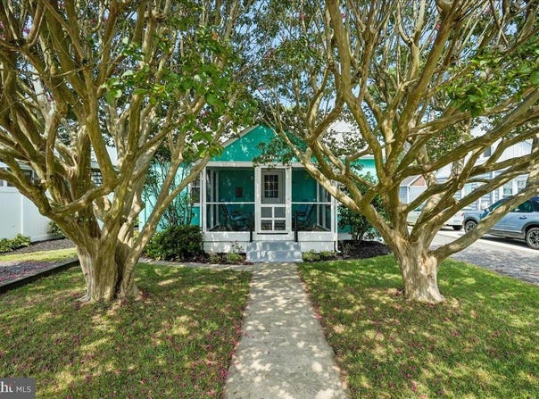 38417 GEORGE ST, REHOBOTH BEACH, DE 19971