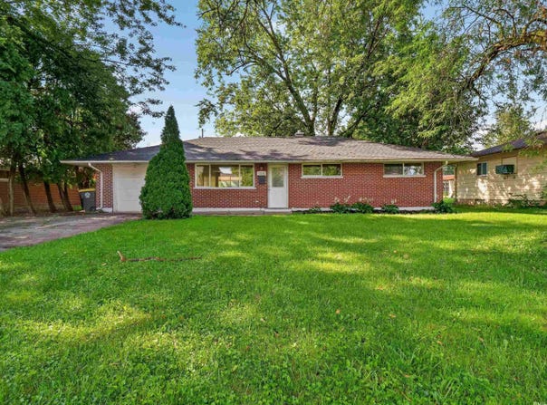 1114 Vance Avenue, Fort Wayne, IN 46805-2154