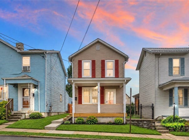 325 Fairmont St, Latrobe, PA 15650