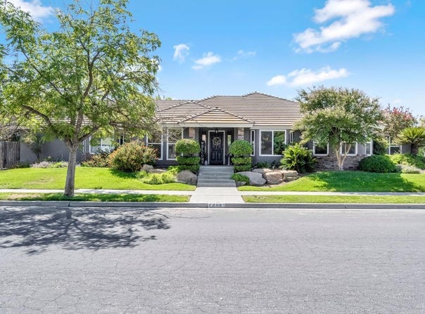 1405 Lincoln Lane, Lemoore, CA 93245