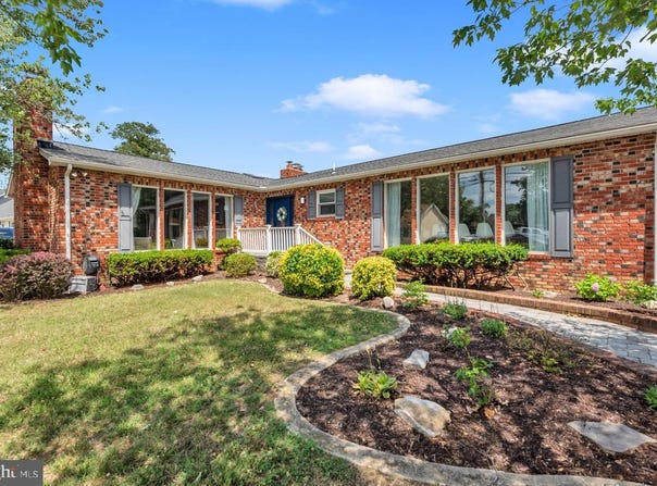 211 N PINDELL AVE, ANNAPOLIS, MD 21401