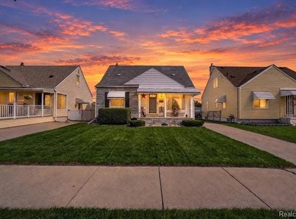 1908 Anne Avenue, Lincoln Park, MI 48146