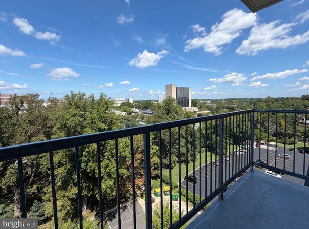 4977 BATTERY Lane, BETHESDA, MD 20814