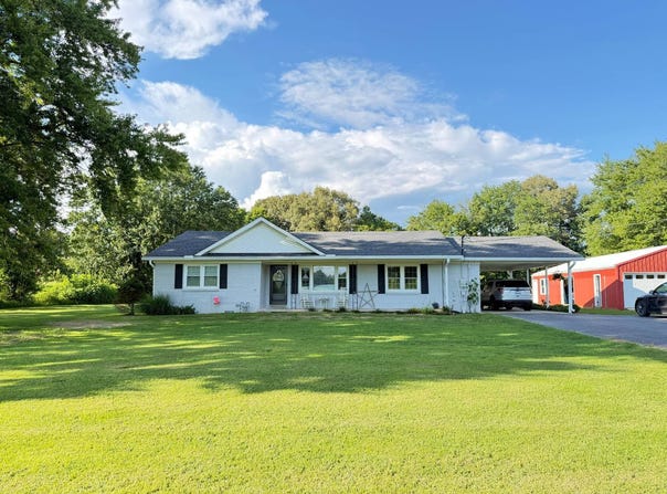 1355 State Route 70 E, Drakesboro, KY 42337