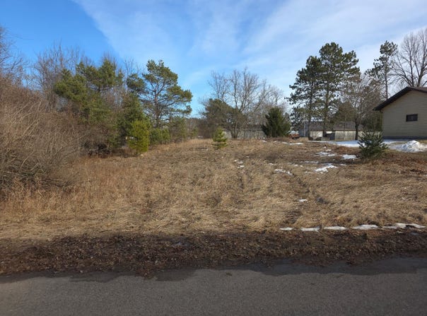 KNOKE Street, GRESHAM, WI 54128