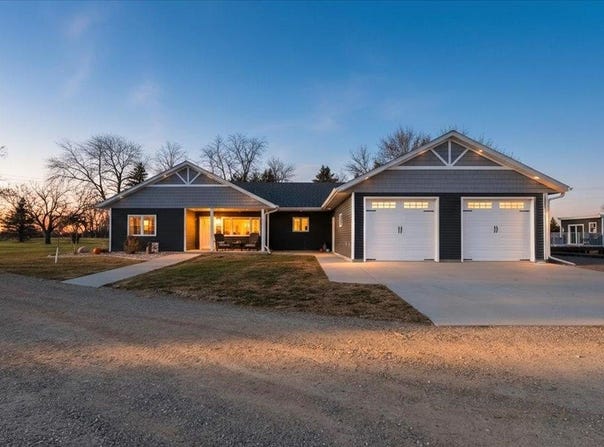 4010 40th Avenue SW, Montevideo, MN 56265