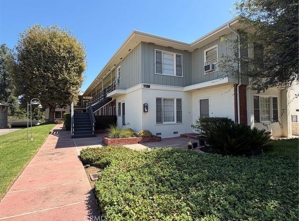 1120 N Monterey, Alhambra, CA 91801