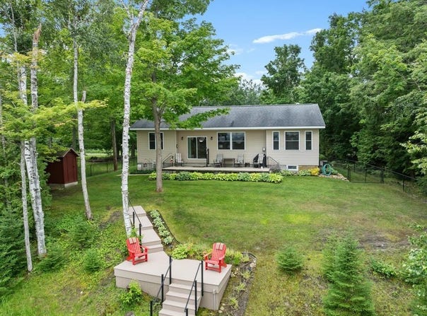 5650 Reynolds Road, Cheboygan, MI 49721
