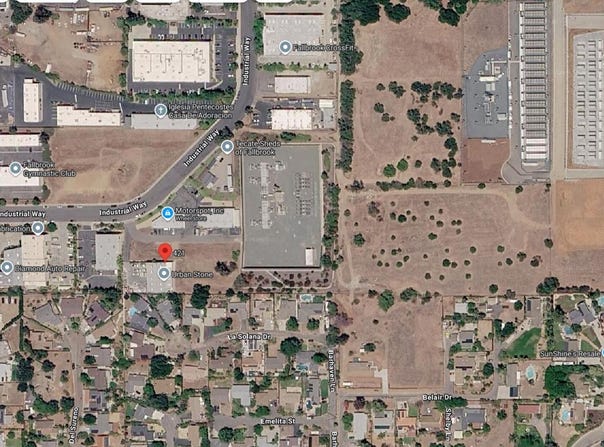 421 Industrial Way, Fallbrook, CA 92028