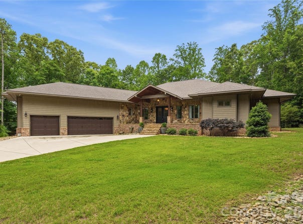 9860 Harvest Lane, Davidson, NC 28036