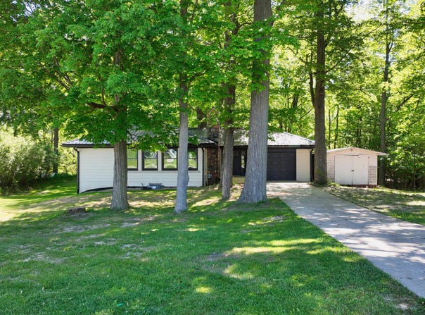 1351 Cedar Court, Gladwin, MI 48624