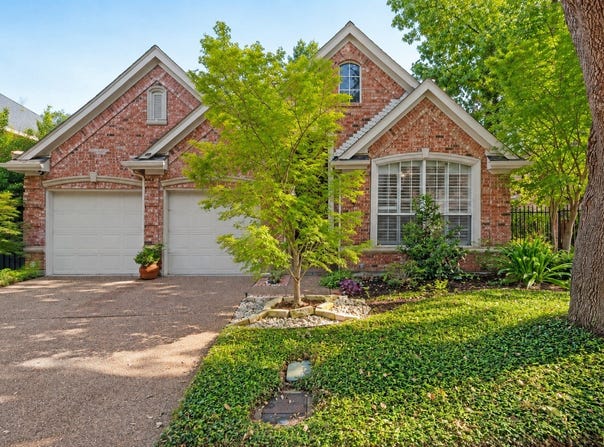 3785 Park Place, Addison, TX 75001