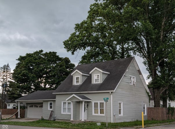 202 N Main Street, IN 47272