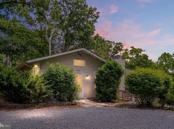 140 GRAYWOLF Trail, WINCHESTER, VA 22602