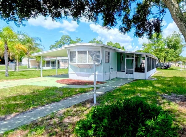 1302 Arroyo Parkway, Ormond Beach, FL 32174