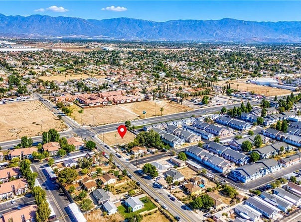 Foothill, Rialto, CA 92335