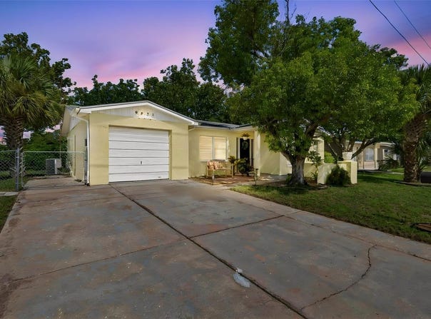 9631 MARLINTON Lane, PORT RICHEY, FL 34668