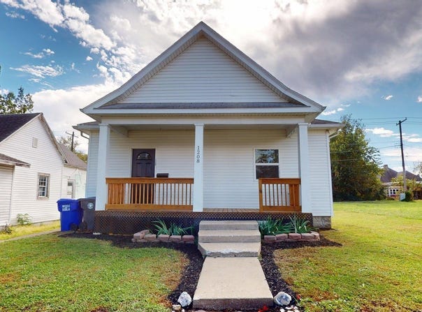 1208 E 9th Street, Sedalia, MO 65301