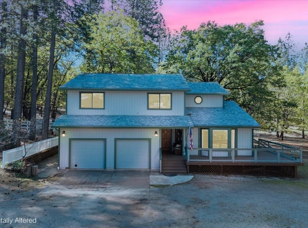 26997 Lookout Mountain Road, Oak Run, CA 96069