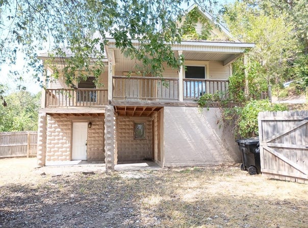 517 3rd Street, Anderson, MO 64831
