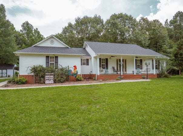 154 County Rd 736, Sheridan, AR 72150