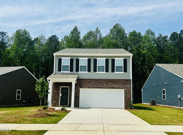 111 Valvanos Way, Wilsons Mills, NC 27520