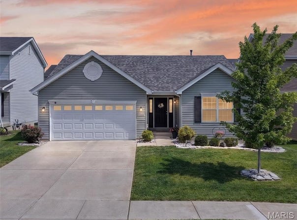 509 Gaslite Drive, O'Fallon, MO 63366