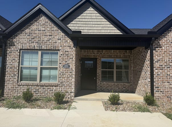 840 Ridgewood Drive, Berea, KY 40403