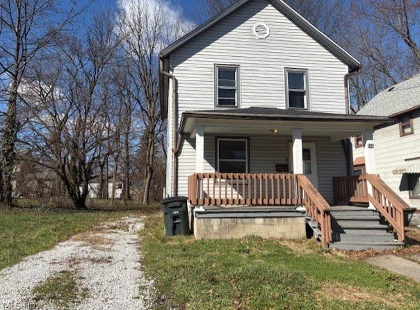 566 Sumner Street, Akron, OH 44311