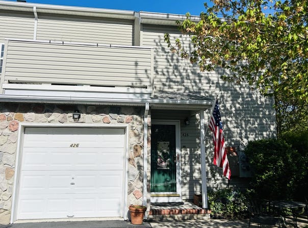426 Deuce Drive, Wall, NJ 07719