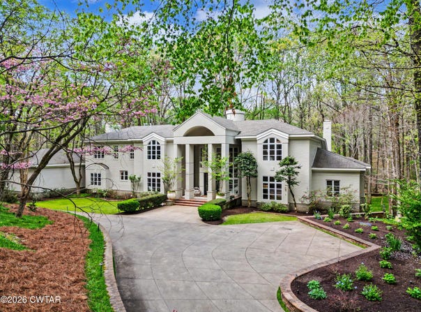 9 Windwood Drive, Jackson, TN 38305