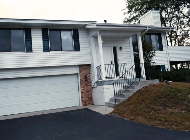 3837 Heather Drive, Eagan, MN 55122