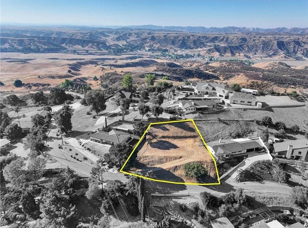 Highview Drive, Redlands, CA 92373
