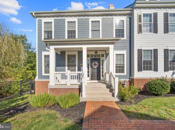 1829 WINDFLOWER Lane, YARDLEY, PA 19067