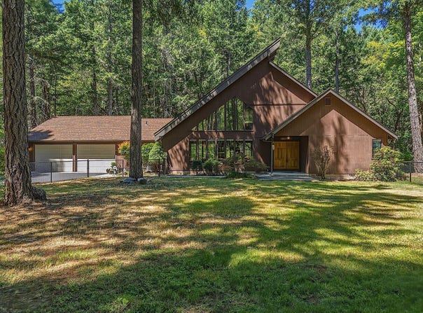 484 Round Prairie Road, Wilderville, OR 97543