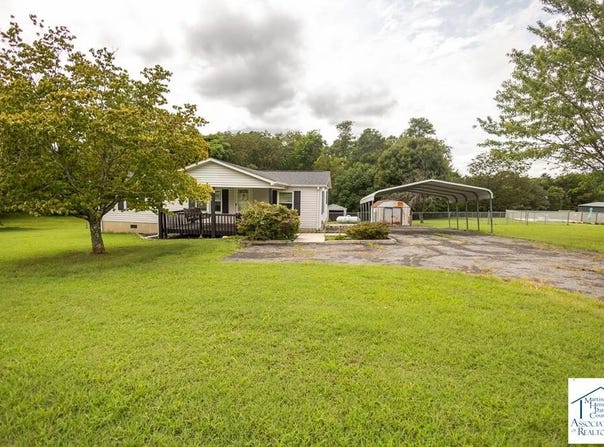 422 Axton Rd, Axton, VA 24054