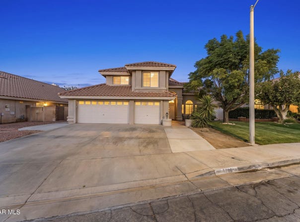38706 La Mancha Court, Palmdale, CA 93550