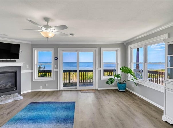 1048 E Ocean View Avenue, Norfolk, VA 23503