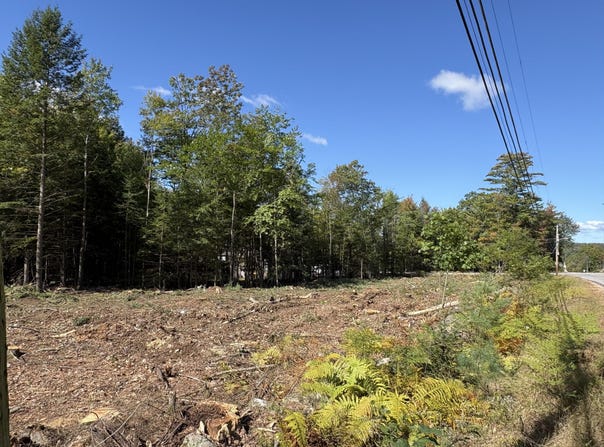 Edes Falls Road, Harrison, ME 04040