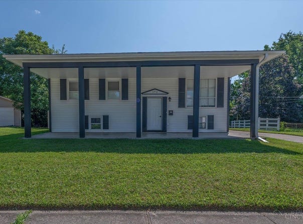 390 Sandy Lane, Franklin, OH 45005