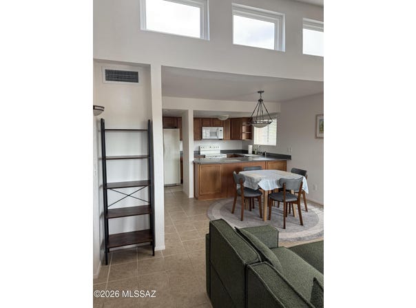 5051 N Sabino Canyon Road, Tucson, AZ 85750
